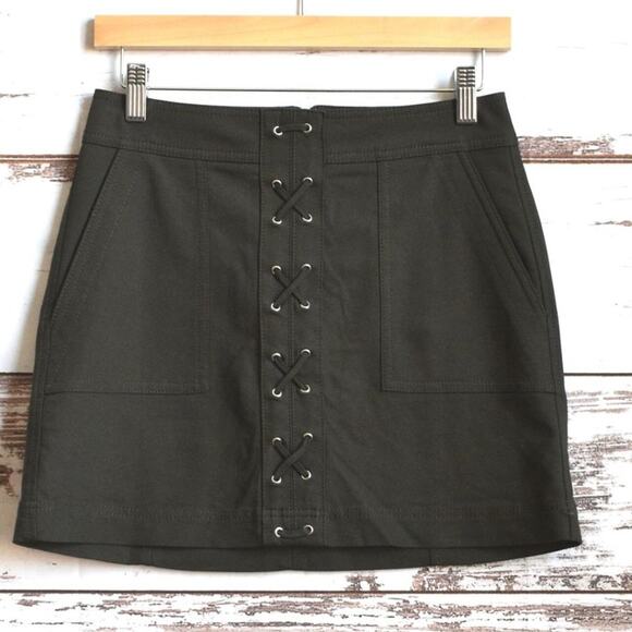 EXPRESS  Lace Up Mini Skirt Size 2 - Picture 1 of 5